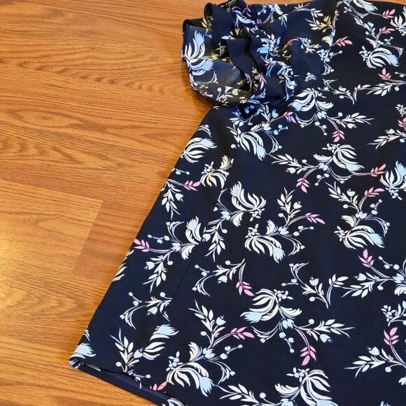 Lane Bryant Women's Pullover Top Ruffled Sleeves Blue Floral Rose Plus Size 18 - Picture 9 of 11